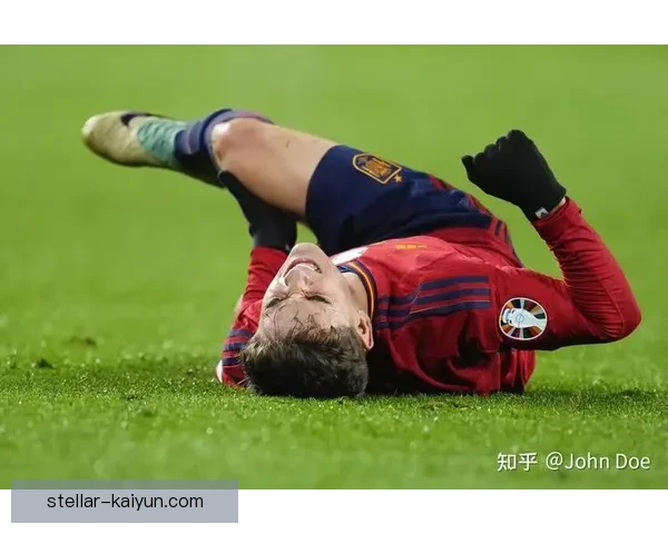 理查利森巴西9号状态回暖，近期表现持续提升备受关注。